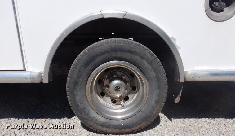 image for item DP0322 1997 Ford E450  ambulance