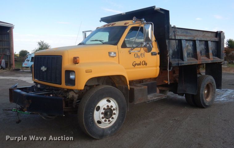 image for item DP0361 1997 Chevrolet C8500  dump truck