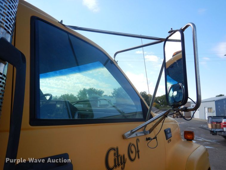 image for item DP0361 1997 Chevrolet C8500  dump truck