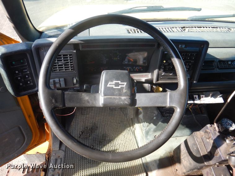 image for item DP0361 1997 Chevrolet C8500  dump truck