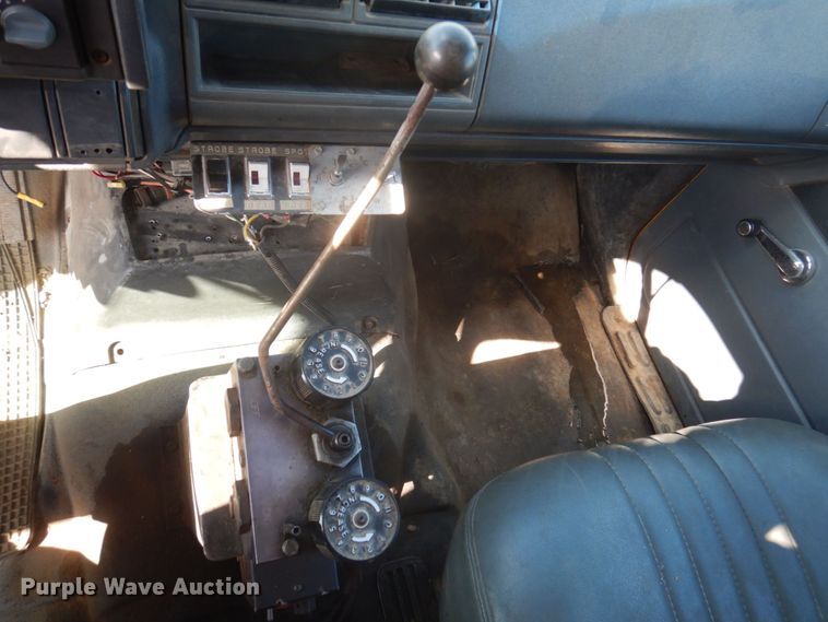 image for item DP0361 1997 Chevrolet C8500  dump truck