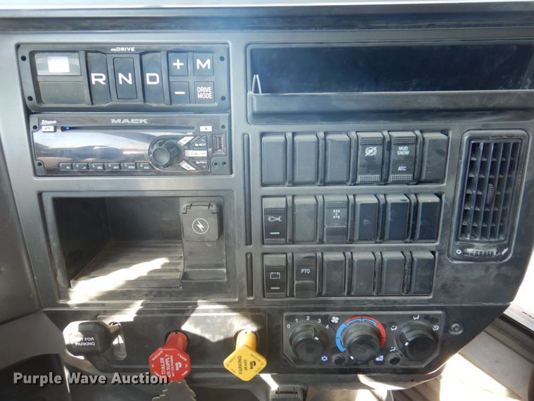 image for item DP0366 2021 Mack Granite GR64F  dump truck