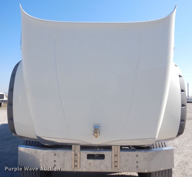 image for item DP0366 2021 Mack Granite GR64F  dump truck