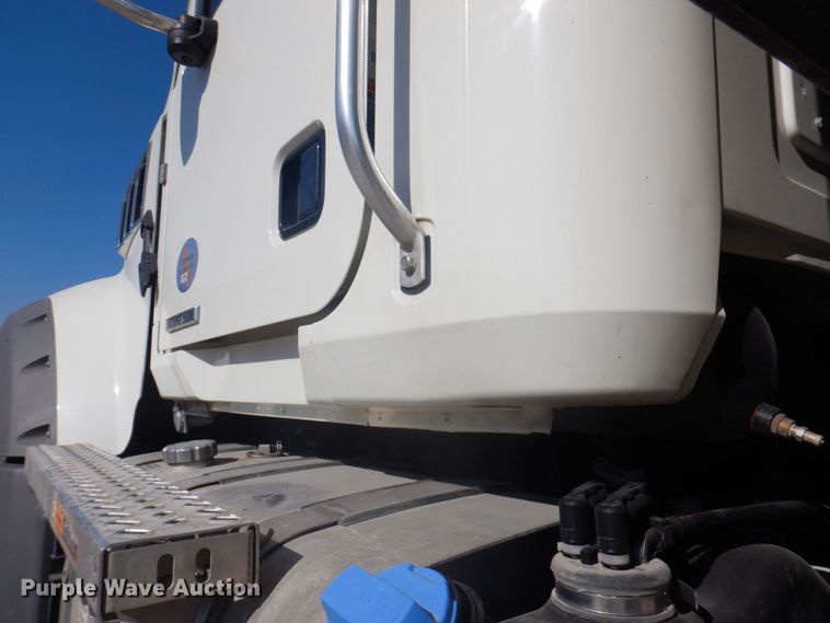 image for item DP0366 2021 Mack Granite GR64F  dump truck