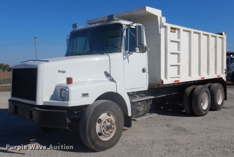 image for item DP0367 2000 Volvo WG  dump truck