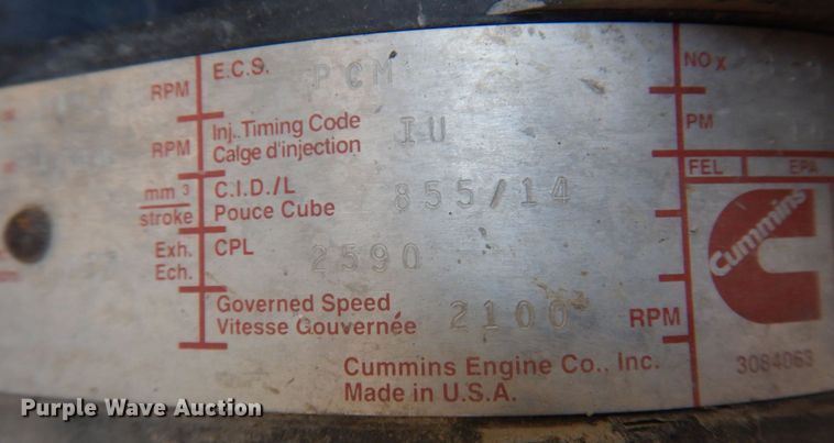 image for item DP0367 2000 Volvo WG  dump truck