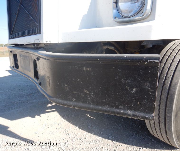 image for item DP0367 2000 Volvo WG  dump truck