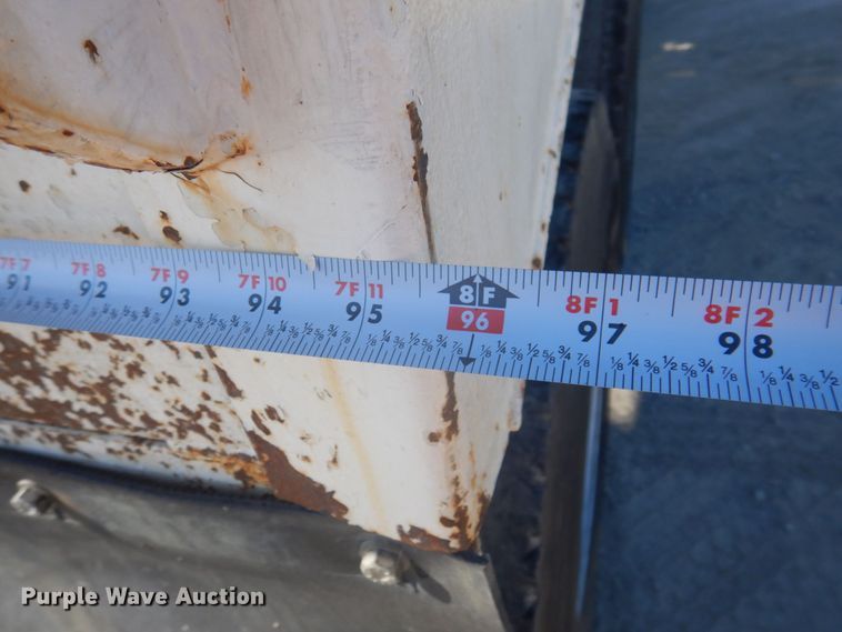 image for item DP0367 2000 Volvo WG  dump truck