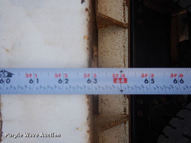 image for item DP0367 2000 Volvo WG  dump truck