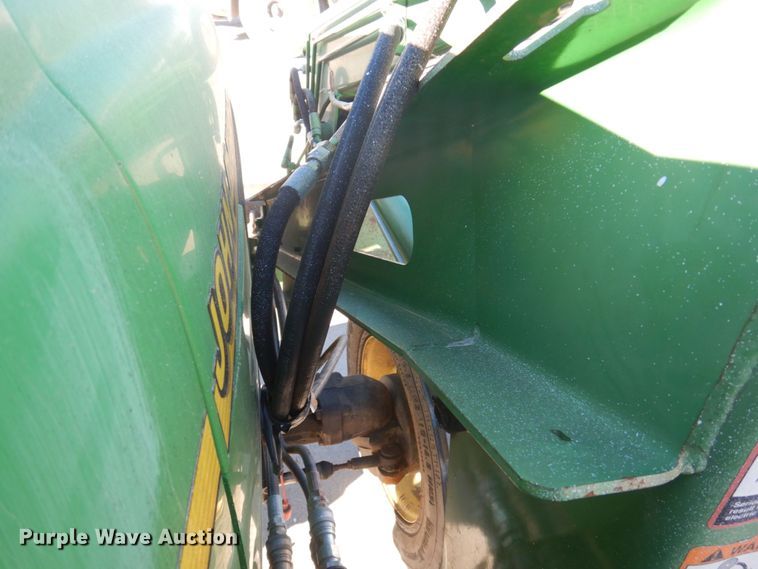 image for item DP0394 2000 John Deere 4700  tractor