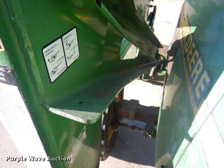 image for item DP0394 2000 John Deere 4700  tractor