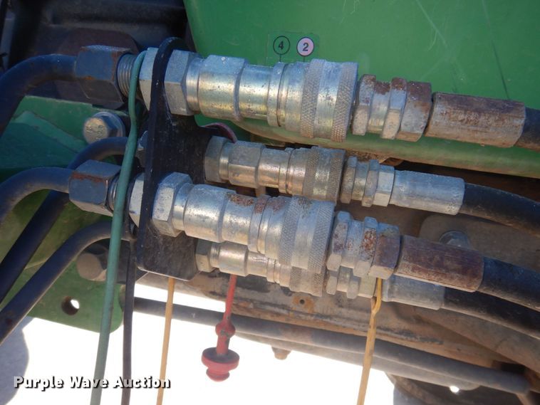 image for item DP0394 2000 John Deere 4700  tractor