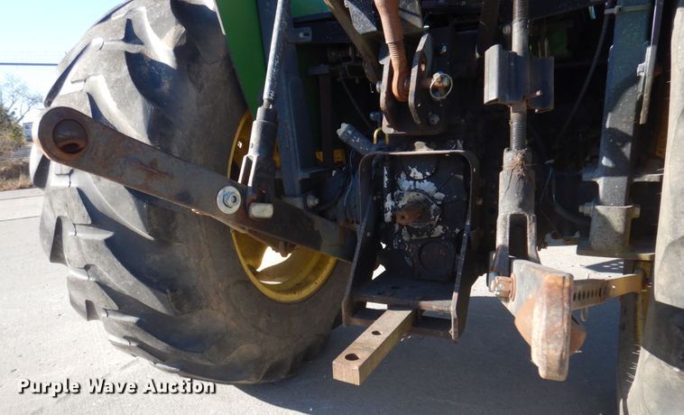 image for item DP0394 2000 John Deere 4700  tractor