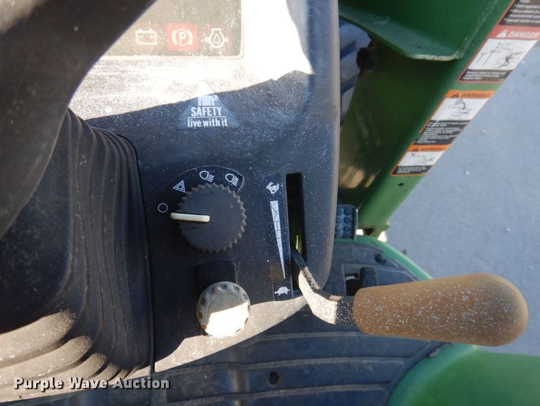 image for item DP0394 2000 John Deere 4700  tractor