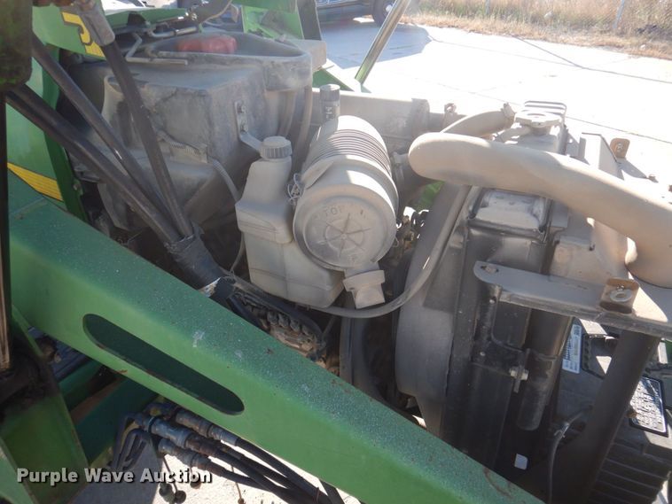 image for item DP0394 2000 John Deere 4700  tractor