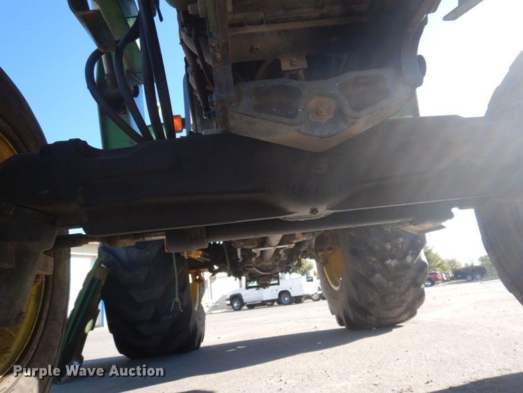 image for item DP0394 2000 John Deere 4700  tractor