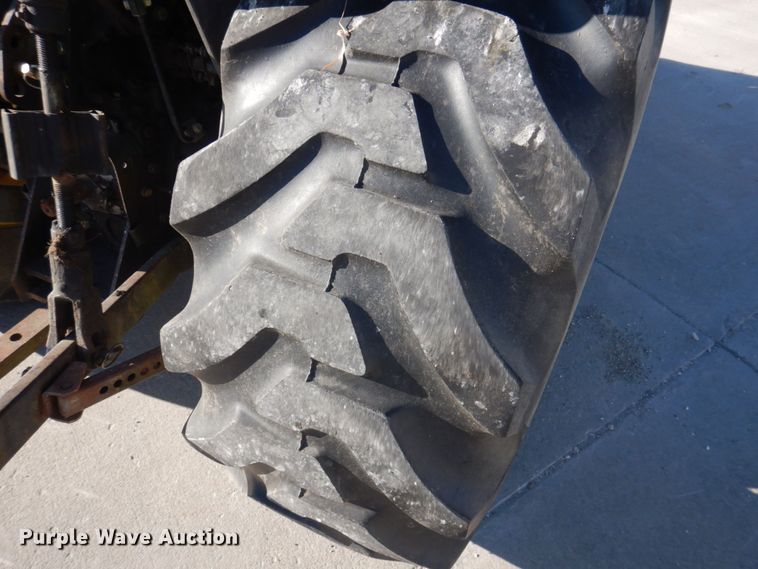 image for item DP0394 2000 John Deere 4700  tractor