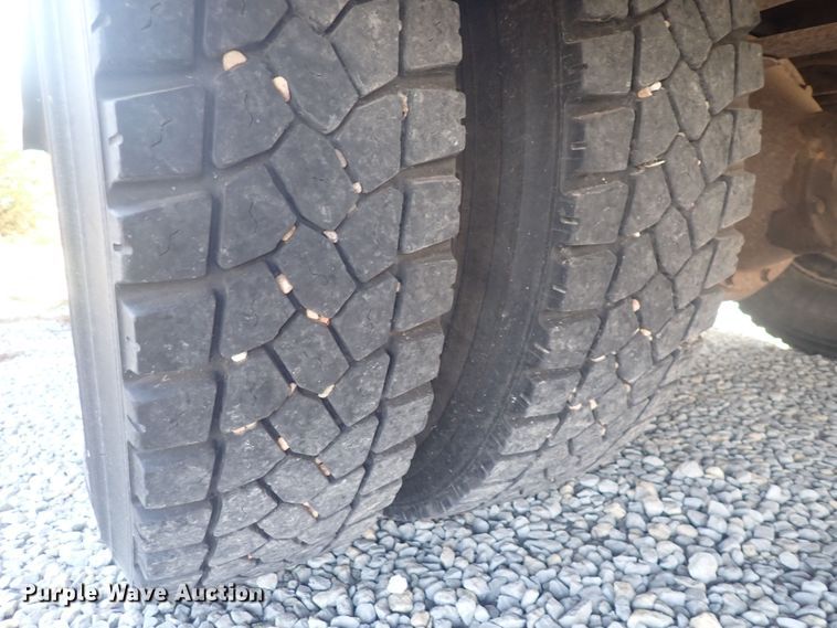 image for item DQ2997 1998 Blue Bird  school bus