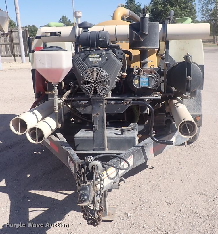 image for item DQ3033 2013 Vermeer V500LEG  vacuum excavator