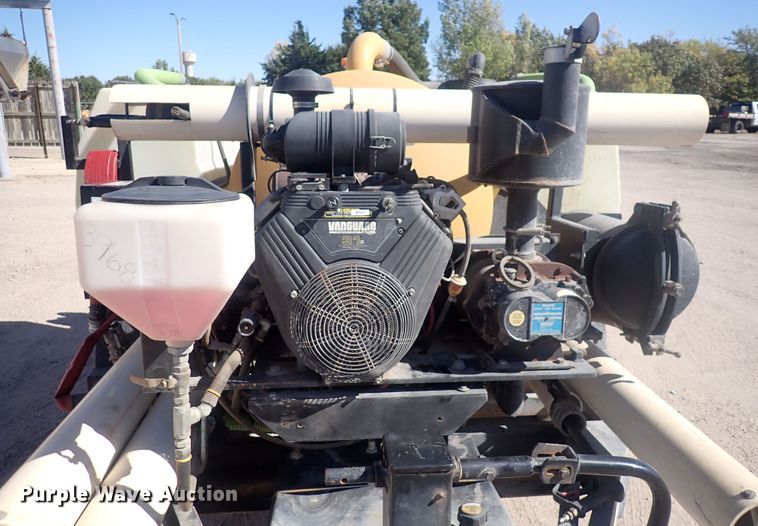 image for item DQ3033 2013 Vermeer V500LEG  vacuum excavator