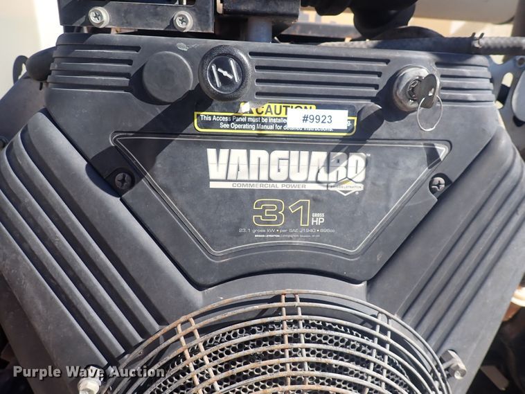 image for item DQ3033 2013 Vermeer V500LEG  vacuum excavator