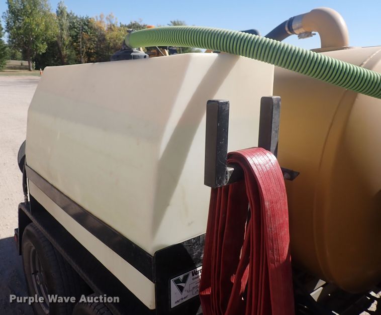 image for item DQ3033 2013 Vermeer V500LEG  vacuum excavator