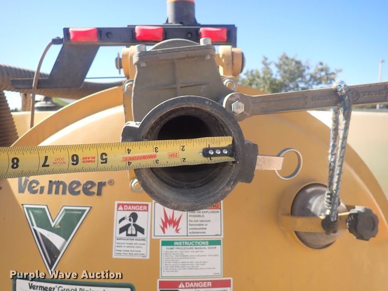 image for item DQ3033 2013 Vermeer V500LEG  vacuum excavator