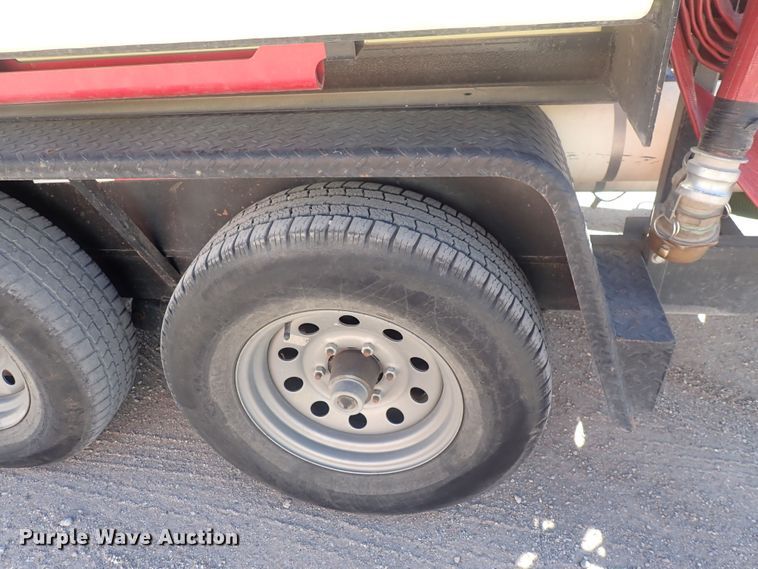 image for item DQ3033 2013 Vermeer V500LEG  vacuum excavator