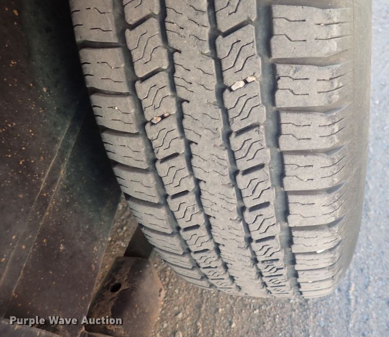 image for item DQ3033 2013 Vermeer V500LEG  vacuum excavator