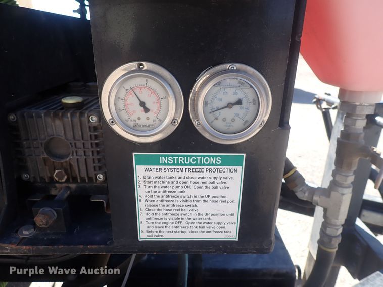 image for item DQ3033 2013 Vermeer V500LEG  vacuum excavator