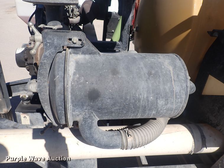 image for item DQ3033 2013 Vermeer V500LEG  vacuum excavator