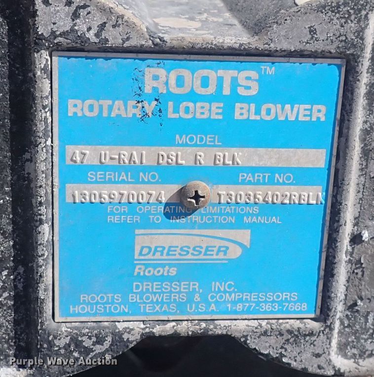 image for item DQ3033 2013 Vermeer V500LEG  vacuum excavator