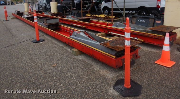 image for item DQ7241 Rotary 75-48FCPT2-3-3  automotive lift