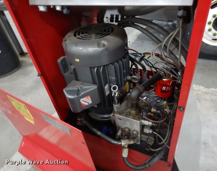 image for item DQ7241 Rotary 75-48FCPT2-3-3  automotive lift