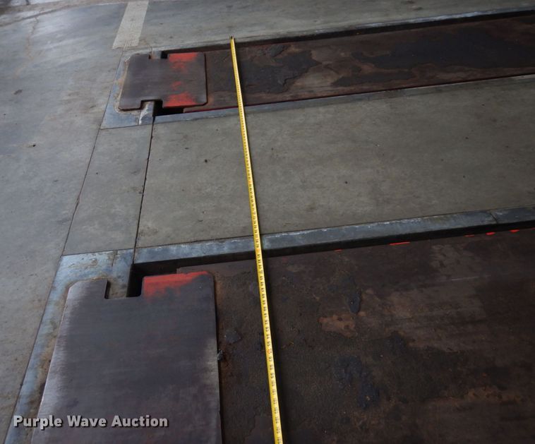 image for item DQ7241 Rotary 75-48FCPT2-3-3  automotive lift