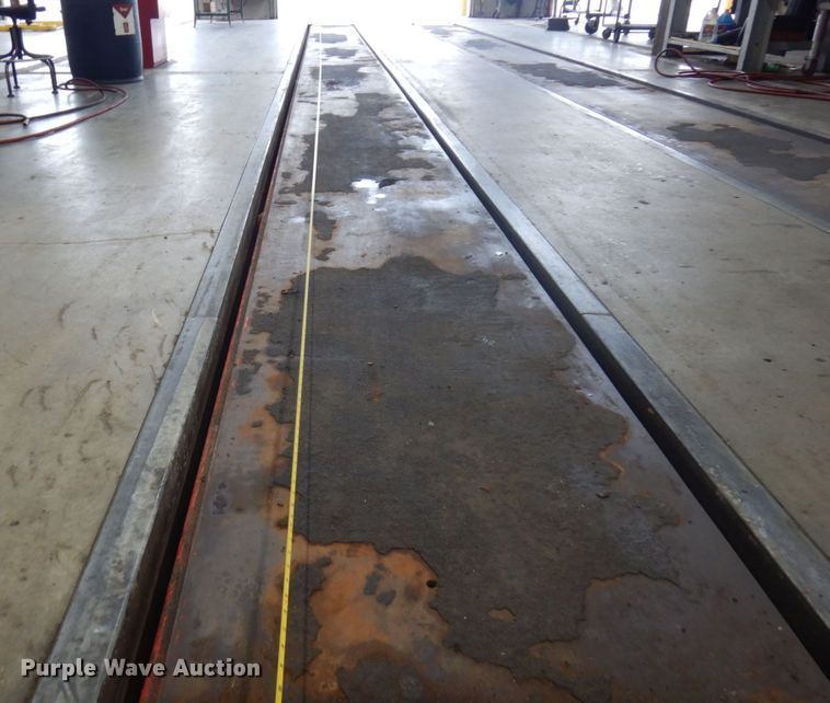 image for item DQ7241 Rotary 75-48FCPT2-3-3  automotive lift