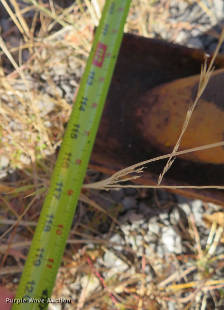 image for item DR0149 (4) shop built spreader stands