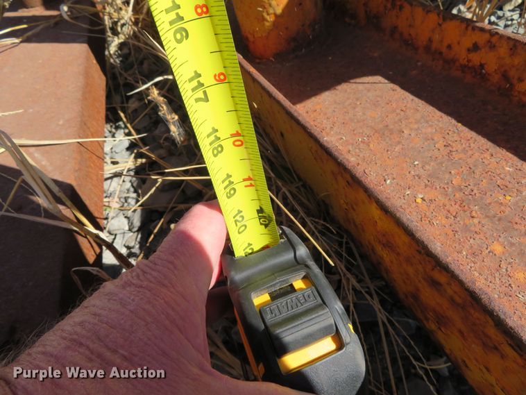 image for item DR0149 (4) shop built spreader stands