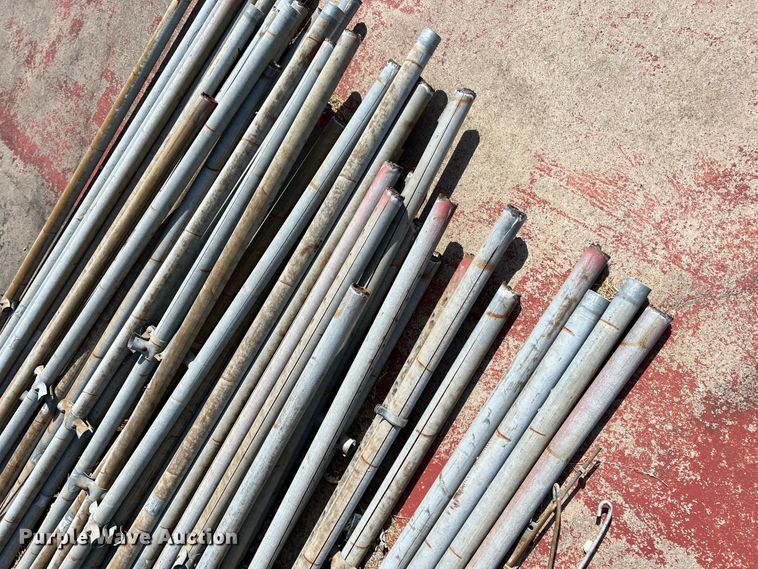 image for item HX9932 11' chain link fence