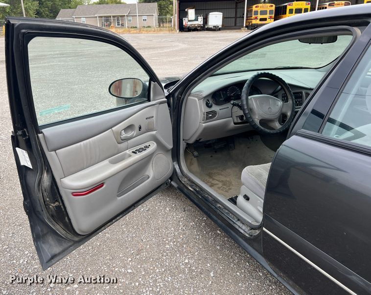 image for item HX9980 2002 Buick Century