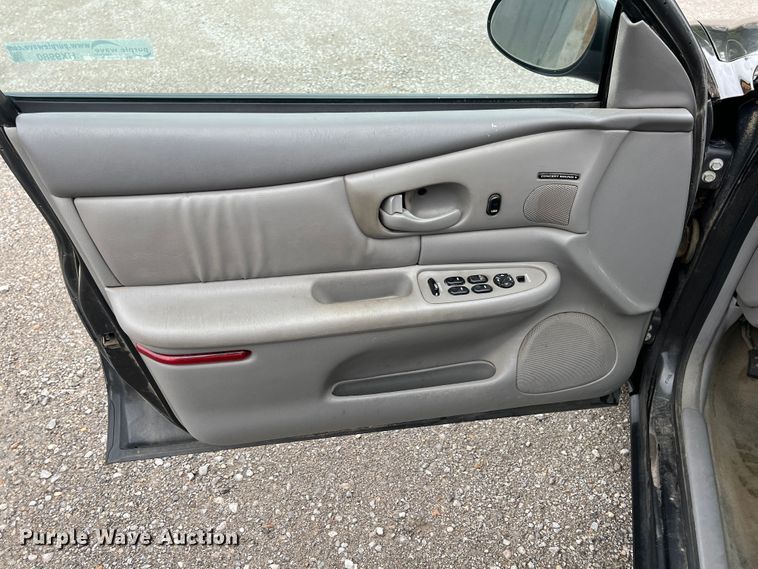 image for item HX9980 2002 Buick Century