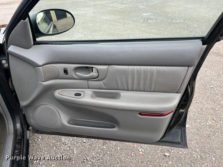 image for item HX9980 2002 Buick Century
