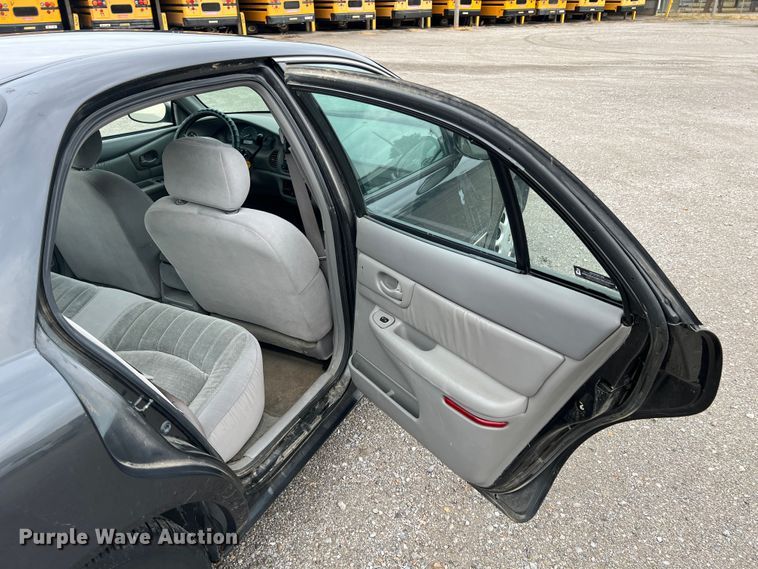 image for item HX9980 2002 Buick Century