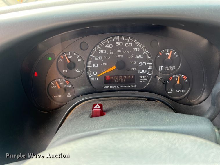 image for item HX9981 1998 Chevrolet Express G3500  school bus