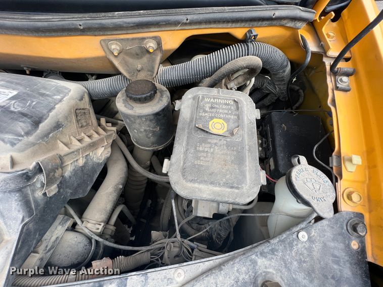 image for item HX9981 1998 Chevrolet Express G3500  school bus