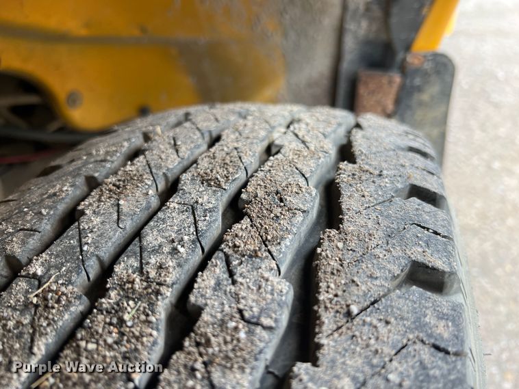 image for item HX9981 1998 Chevrolet Express G3500  school bus