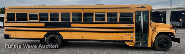 image for item HX9982 1997 Chevrolet B7 Bluebird  school bus