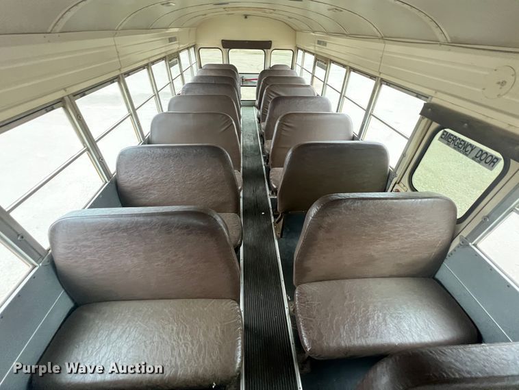 image for item HX9982 1997 Chevrolet B7 Bluebird  school bus