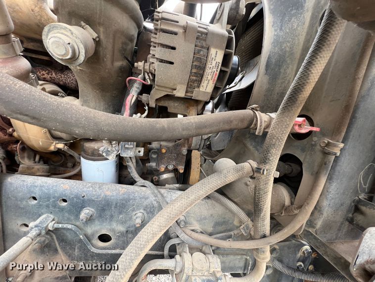 image for item HX9982 1997 Chevrolet B7 Bluebird  school bus