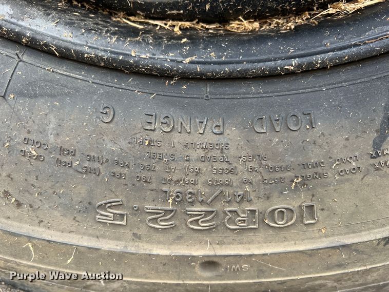 image for item HX9982 1997 Chevrolet B7 Bluebird  school bus